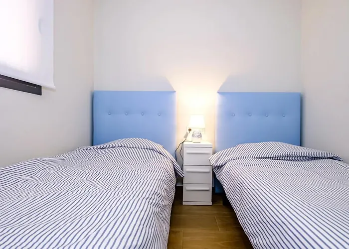 公寓 Alegria Id152 *